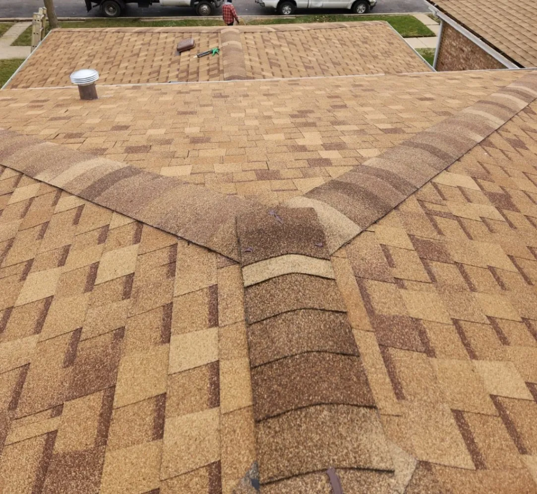 Woods Roofing INC