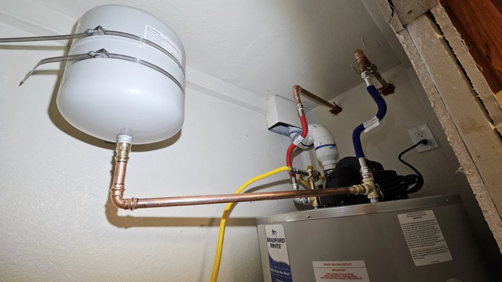 Plumbing problems? We have a flow for every mess.