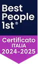 Ecco alcune didascalie possibili per l'immagine:

**Opzioni brevi:**

*  Certificato Best People 1st Italia 2024-2025.
*  Riconoscimento Best People 1st.
*  Certificazione italiana per il 2024-2025.

**Opzioni più descrittive:**

*  Orgogliosi di essere certificati Best People 1st Italia per il periodo 2024-2025!
*  Questo sigillo indica un impegno per l'eccellenza nella gestione delle risorse umane e un ambiente di lavoro positivo. Best People 1st Italia, certificazione 2024-2025.

La scelta migliore dipenderà dal contesto in cui verrà utilizzata la didascalia.