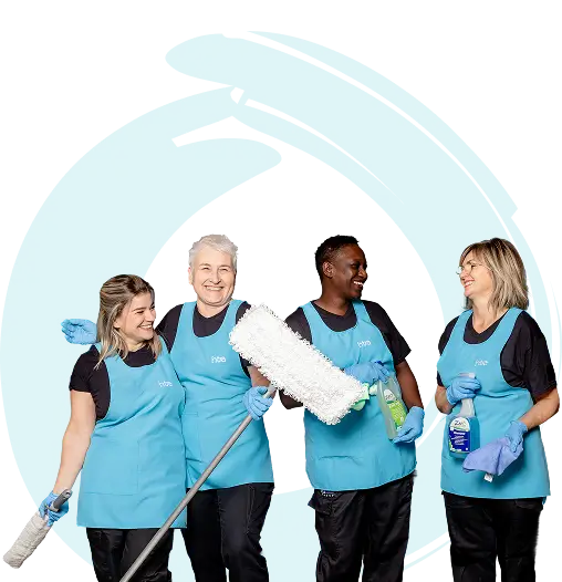 Certo, ecco una didascalia per l'immagine:

**Pulito, verde e amichevole: il team di professionisti della pulizia pronto a entrare nella tua casa.**