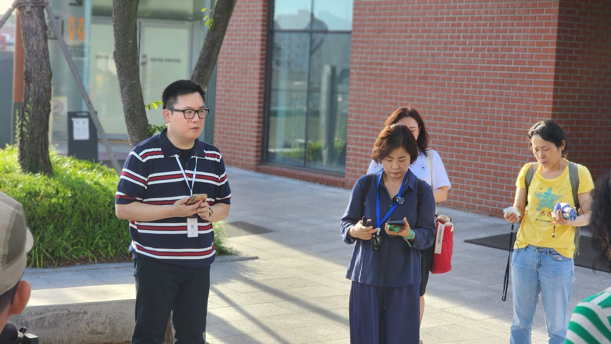 시민X7월 양진채<언제라도 안아줄게> 길