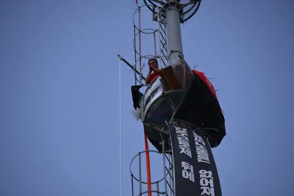 고공농성 택시노동자 
고영기와 함께하는 기도회