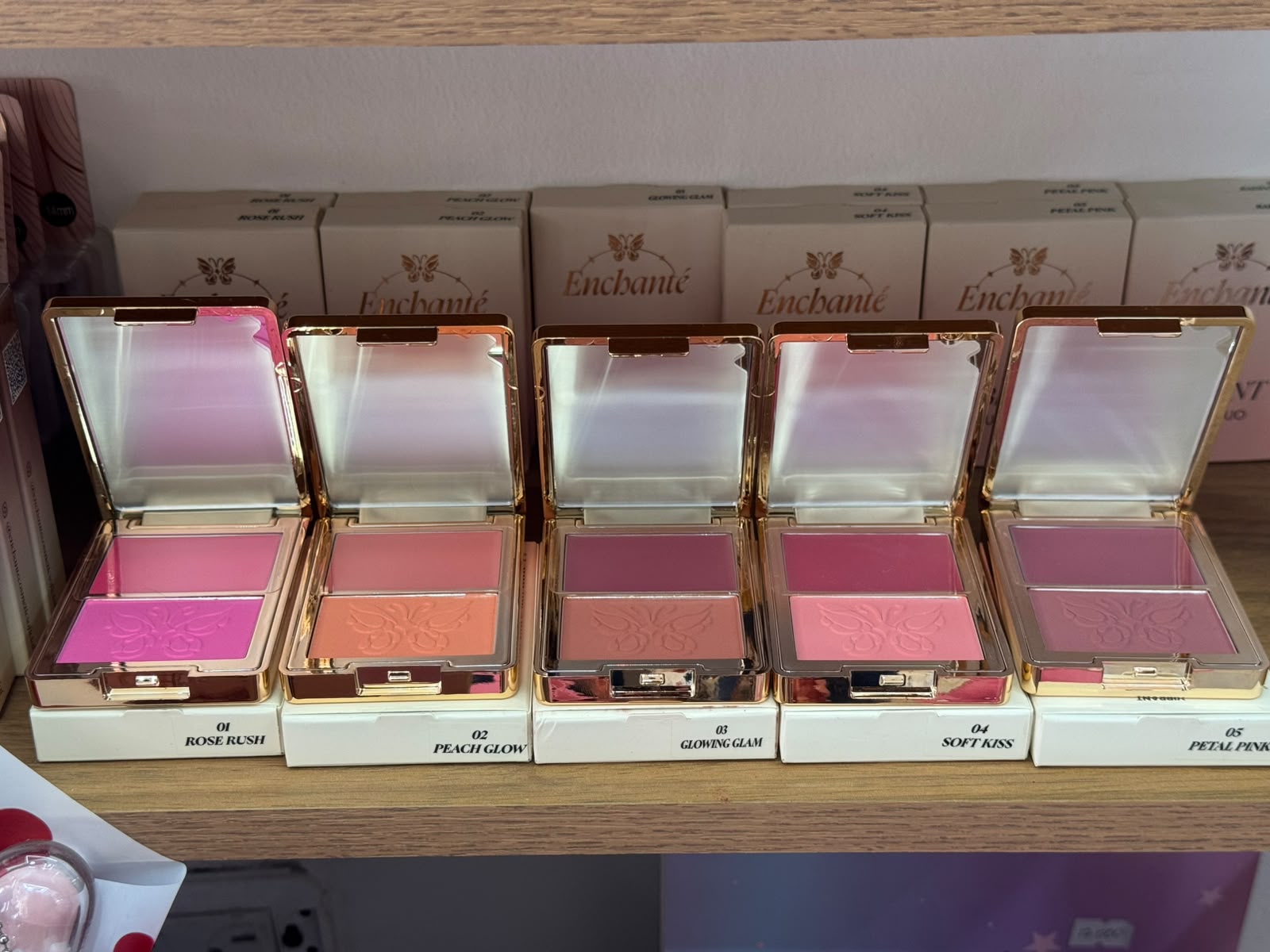 BLUSH