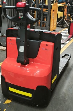 TOYOTA LWE200