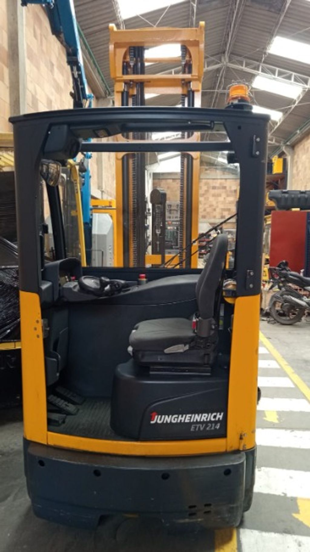 JUNGHEINRICH ETV214