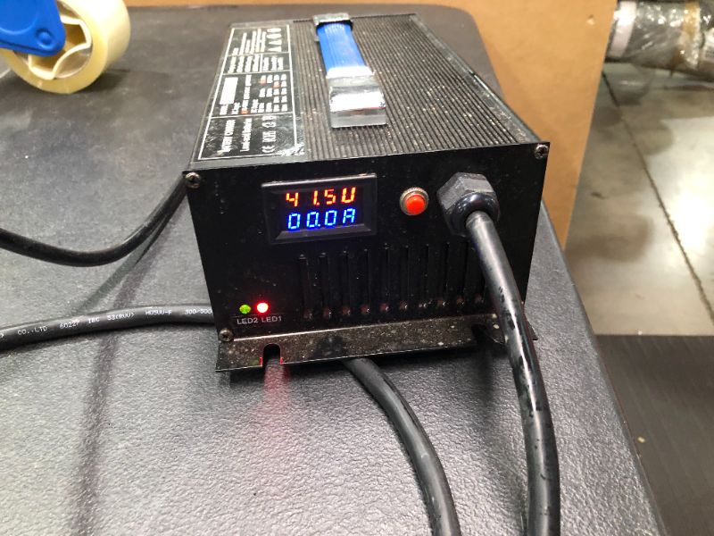 Photo 4 of CE ROHS 110v  220v ac battery charger 48 volt 15a  36 volt 18a for lead acid batteries