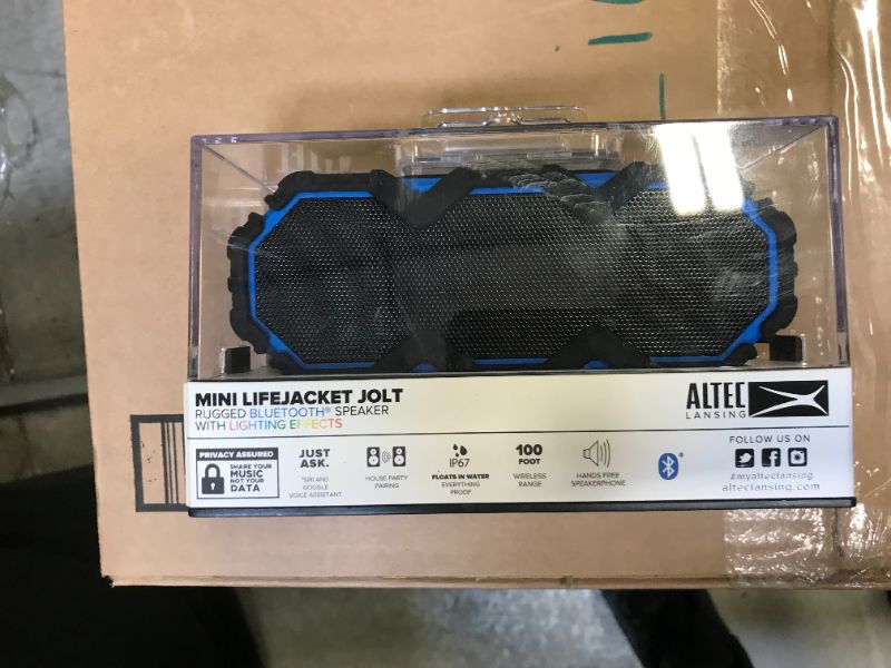 Photo 2 of Altec Lansing Mini Lifejacket Jolt Bluetooth Speaker