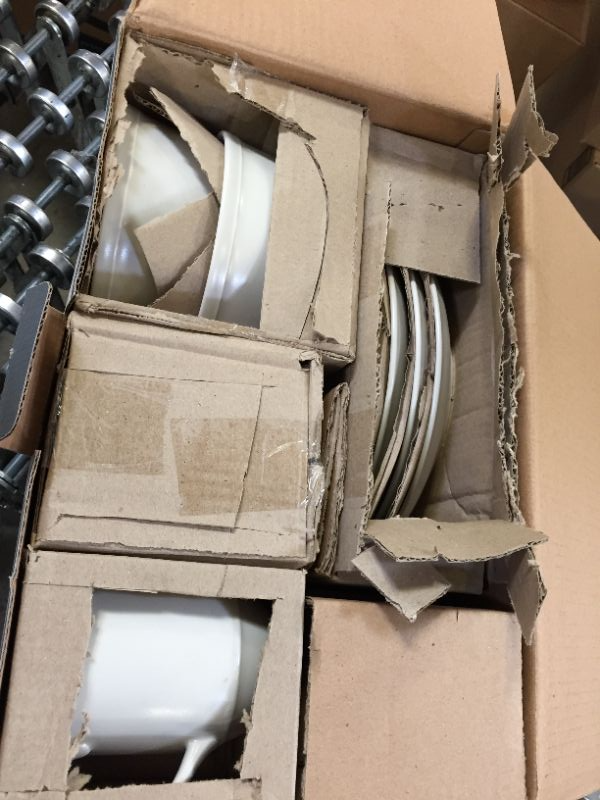 Photo 1 of 16pc Porcelain Courtland Dinnerware Set White  Threshold