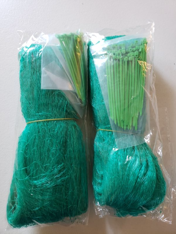Photo 1 of 13 x 49 Feet Anti Bird Netting Green Garden Netting Protect Fruit and Vegetables from Birds and Animals Bonus 20 PCS Cable Ties  056 in Mesh
LOT OF 2 Packages