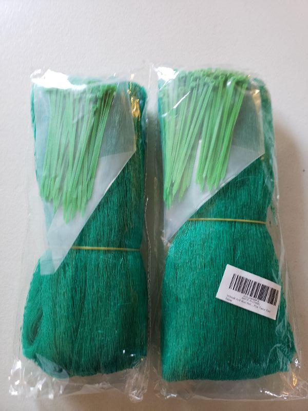 Photo 2 of 13 x 49 Feet Anti Bird Netting Green Garden Netting Protect Fruit and Vegetables from Birds and Animals Bonus 20 PCS Cable Ties  056 in Mesh
LOT OF 2 Packages