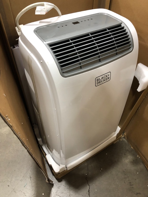 Photo 3 of Blackdecker BPACT10WT 10000 BTU Portable Air Conditioner with Remote