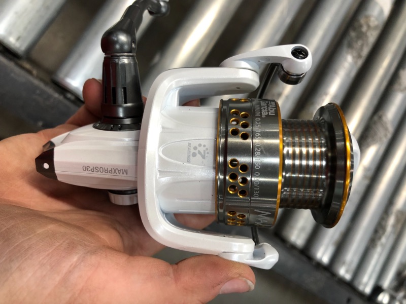 Photo 1 of Abu Garcia Pro Max  Max Pro Spinning Fishing Reels
StyleMax Pro New Model
Size30  Box
