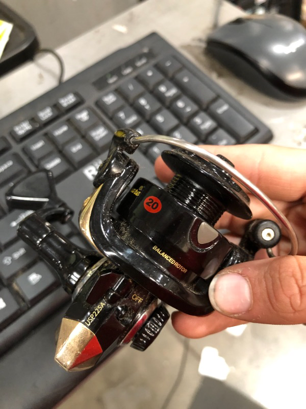 Photo 4 of Shakespeare 20 Ultra Light Spinning Reel USP225A