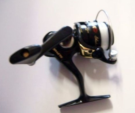 Photo 1 of Shakespeare 20 Ultra Light Spinning Reel USP225A