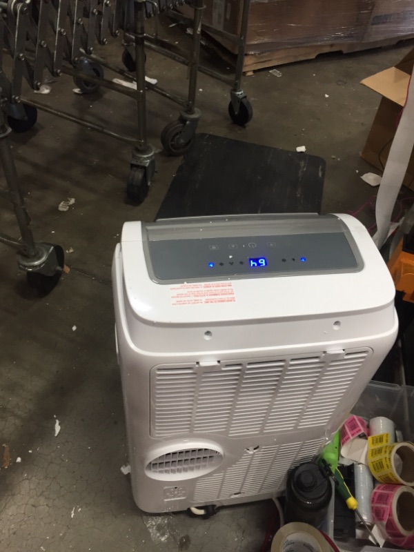 Photo 2 of BLACKDECKER BPACT14WT Portable Air Conditioner with Remote Control 7700 BTU DOE 14000 BTU ASHRAE Cools Up to 350 Square Feet White