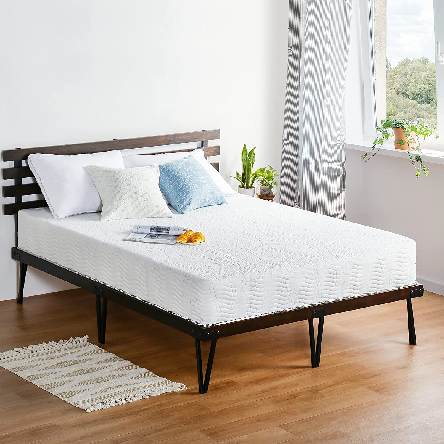 Photo 1 of Olee Sleep 10 inch Omega Hybrid Gel Infused Memory Foam and Pocket Spring Mattress Queen