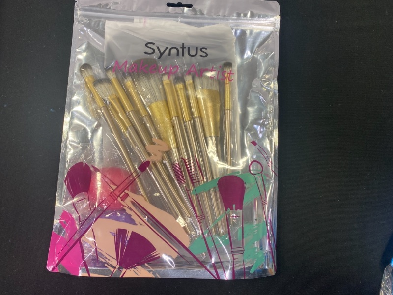 Photo 1 of 17 pc syntus make up brush set
