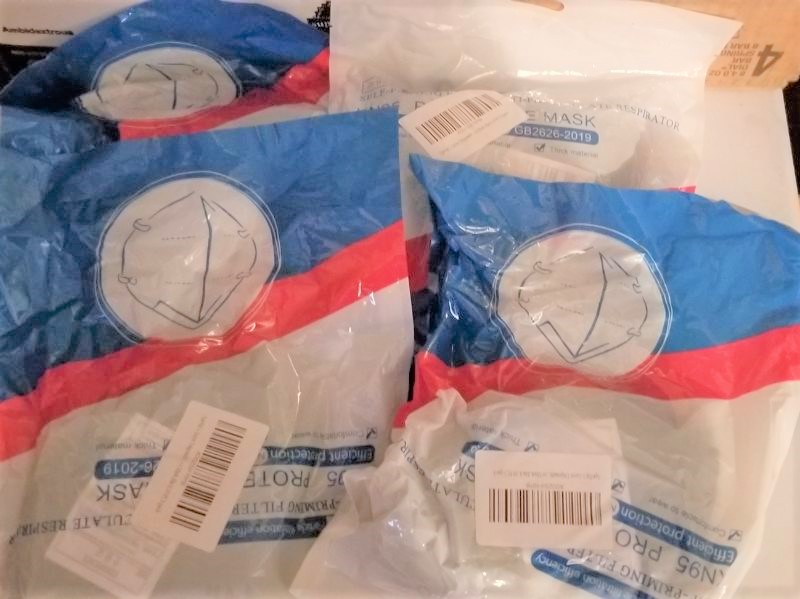 Photo 1 of ApePal Disposable KN95 5Layer Masks with Wide Elastic Ear Loops Safety Mask Black 10 pcs 4 PKS