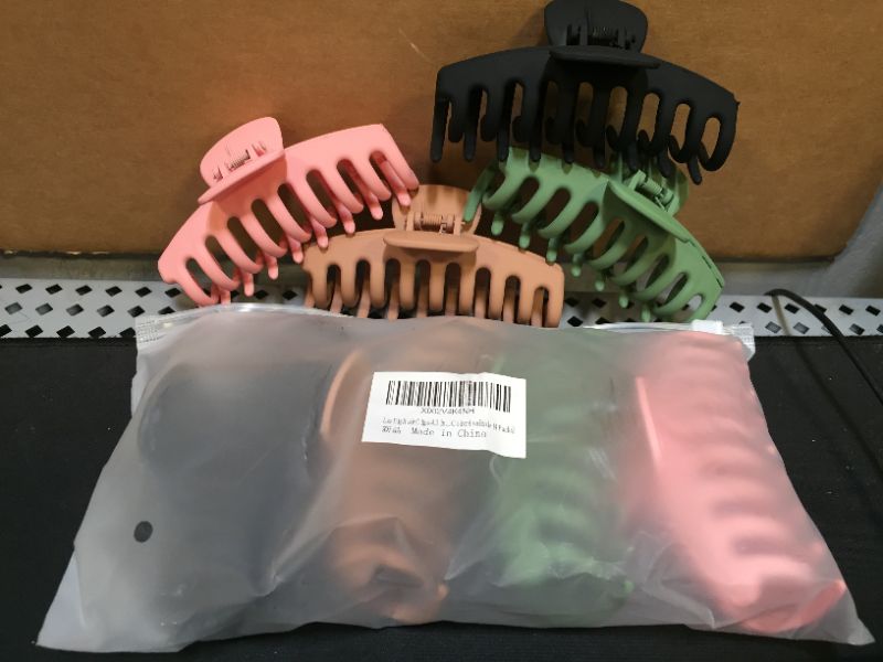 Photo 1 of 2 4 pack hair clips