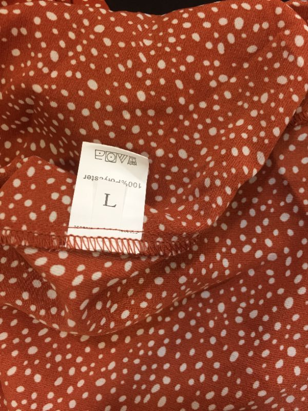 Photo 2 of WOMENS DRESS SIZE LARGE