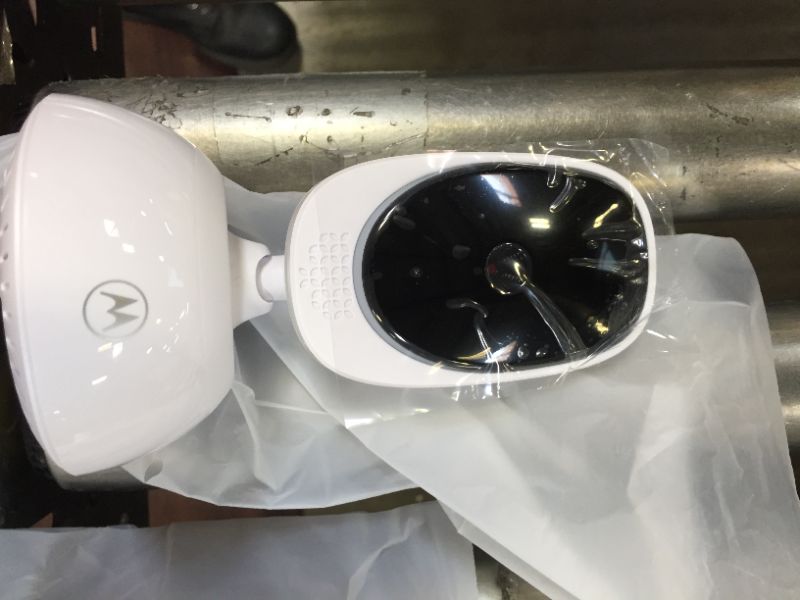 Photo 5 of Motorola 5 Video Baby Monitor wPTZ  VM75
