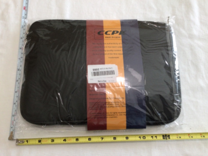 Photo 1 of 2 Laptop Sleeves for 13 inch Laptops Both Black