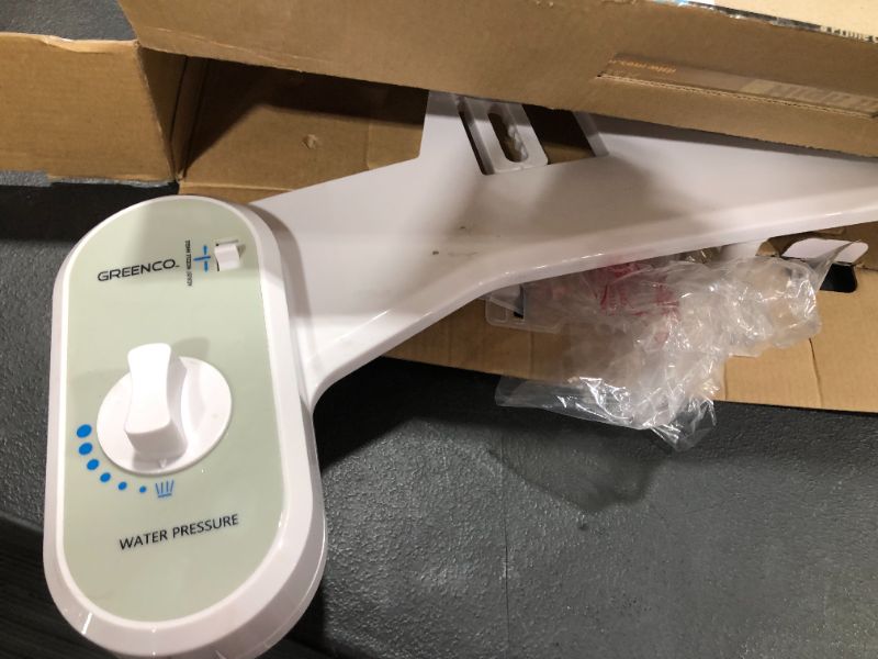 Photo 2 of Greenco Bidet Fresh Water Spray NonElectric Mechanical Bidet Toilet Seat Attachment