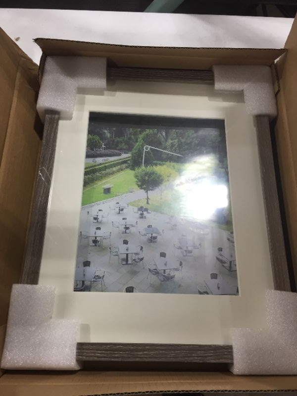 Photo 1 of 11x14 Picture Frame FITS  8x10 Frames