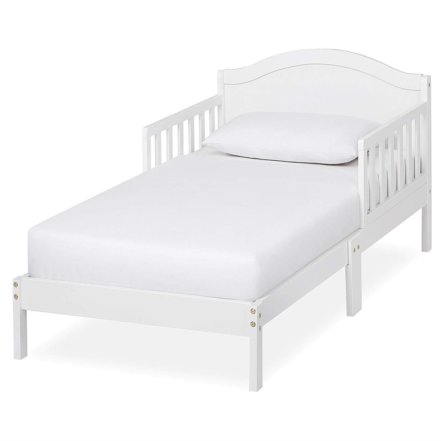 Photo 1 of Dream On Me Sydney Toddler Bed in White Greenguard Gold Certified
MISSING HARDWARE BUY AS ISNO RETURNS