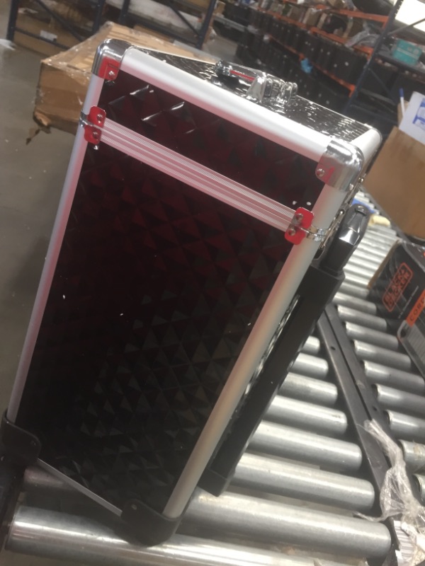Photo 1 of 3 tier black rolling makeup case