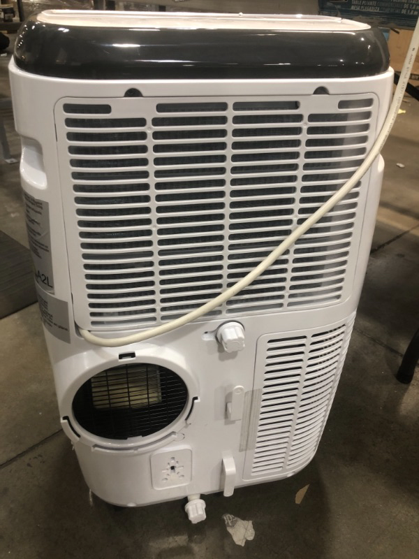 Photo 1 of BLACKDECKER BPP05WTB Portable Air Conditioner with Remote Control 5000 BTU SACCCEC 8000 BTU ASHRAE White
