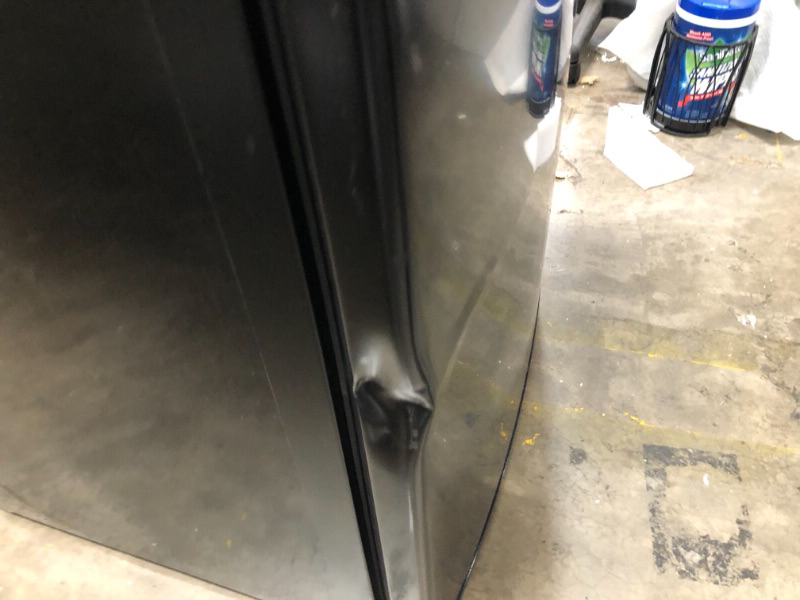Photo 1 of Midea MRM31A4ABB Compact All Refrigerator Thermoelectric Mini 31 Cubic Feetfor Home Office Dorm Fridge Black