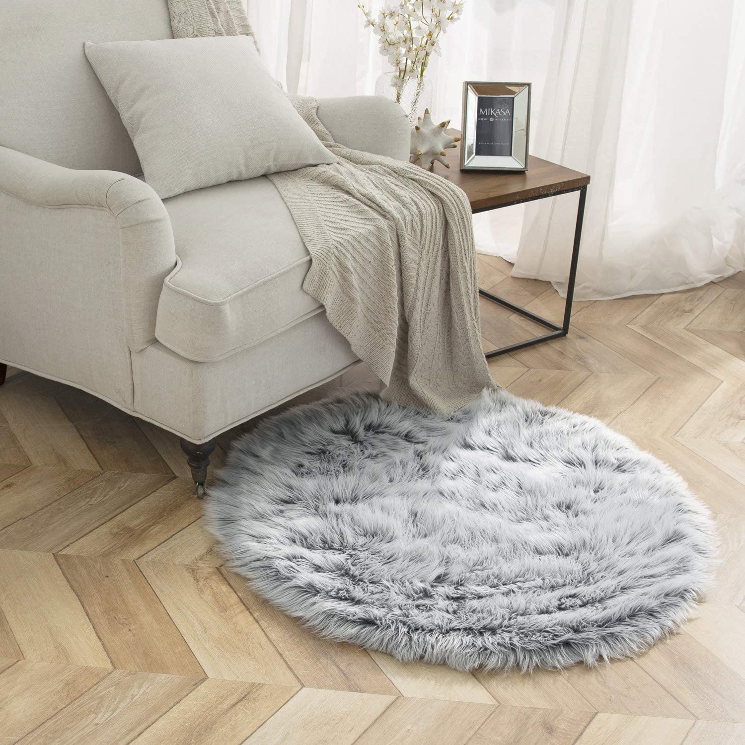 Photo 1 of Super Soft Grey Round Faux Fur Area Rugs Fuzzy Fluffy Sheepskin Carpet Shaggy Furry Floor Mat for Nursery Rugs Living Room Bedroom Bedside 6 ROUND