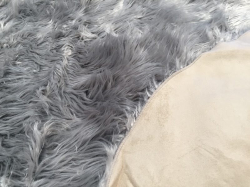 Photo 4 of Super Soft Grey Round Faux Fur Area Rugs Fuzzy Fluffy Sheepskin Carpet Shaggy Furry Floor Mat for Nursery Rugs Living Room Bedroom Bedside 6 ROUND