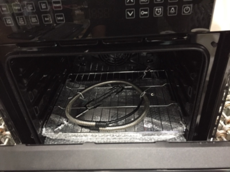 Photo 1 of 24 in single wall oven (CREAMIC COATING IS CRACK)