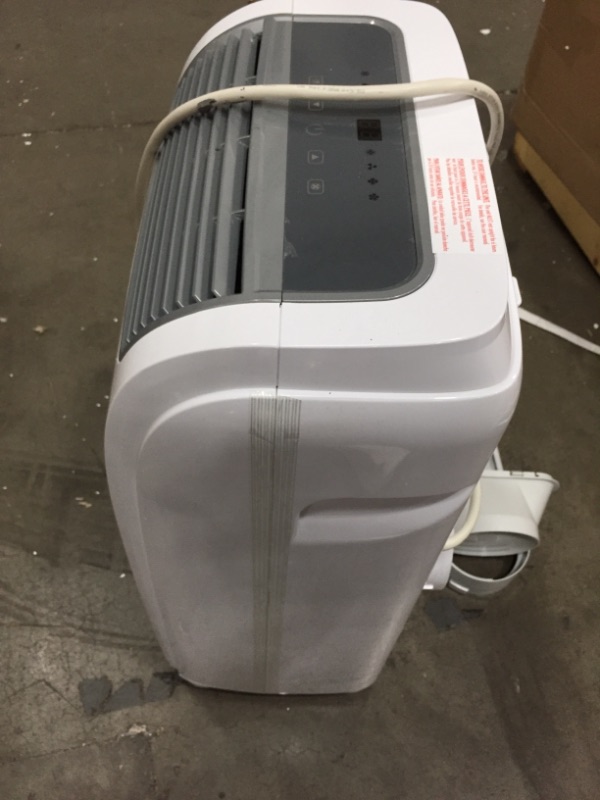 Photo 4 of BLACKDECKER 6000 BTU DOE 10000 BTU ASHRAE Portable Air Conditioner with Remote Control