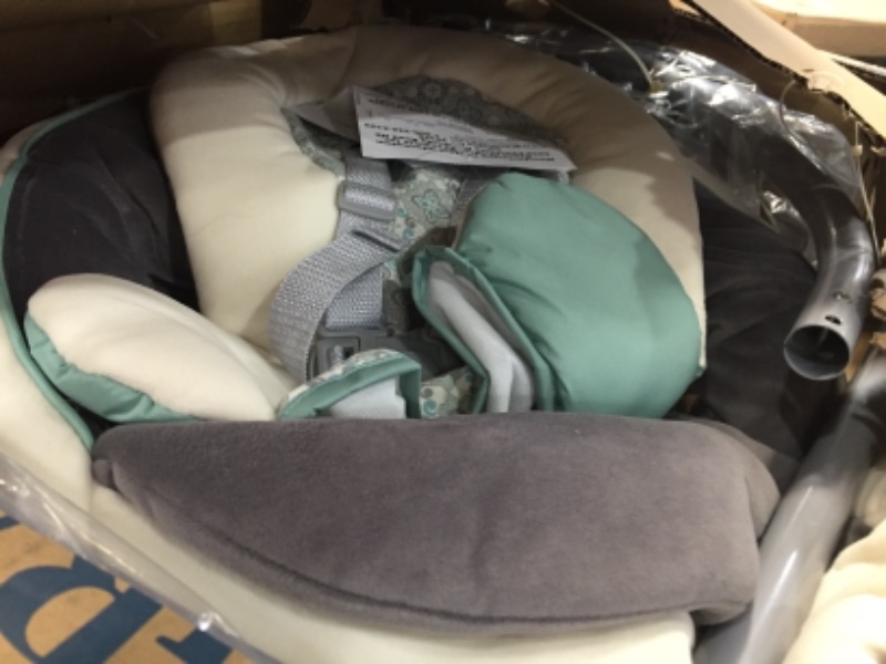 Photo 1 of Graco DuetSoothe Swing and Rocker NEW
