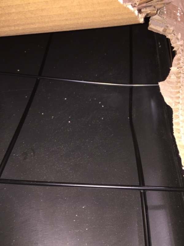 Photo 1 of MidWest iCrate Fold  Carry Single Door Collapsible Wire Dog Crate 42 inch USED  SLIGHT DAMGED ON THE BOTTOM COSMETIC DAMAGE