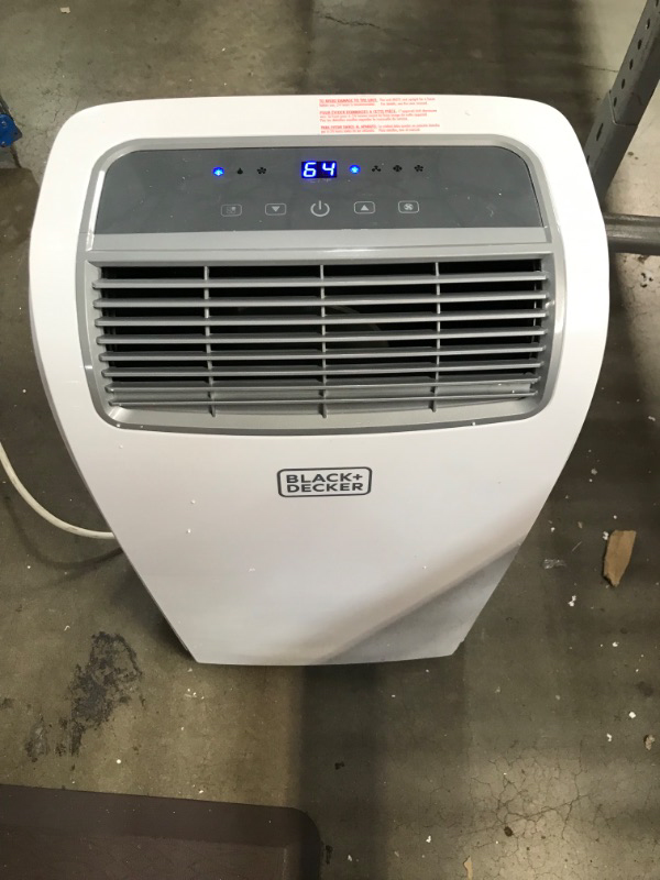 Photo 2 of BLACKDECKER BPACT14WT Portable Air Conditioner with Remote Control 7700 BTU DOE 14000 BTU ASHRAE Cools Up to 350 Square Feet White USED COSMETIC DAMAGE TESTED PRODUCT TURTNS ON  WORKS