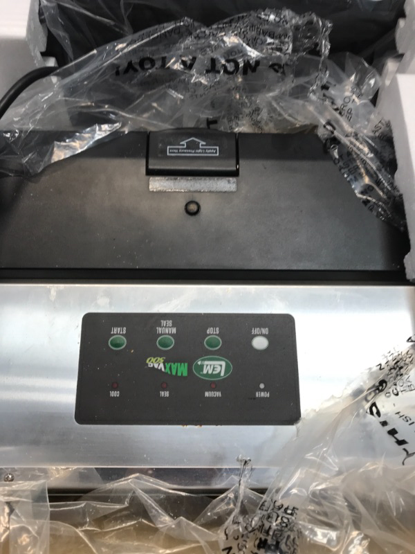 Photo 1 of MaxVac 500 Vacuum Sealer
DOESNT TURN ON WHEN PLUGGED IN