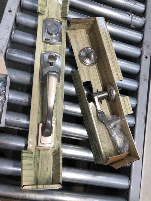 Photo 2 of Baldwin Nautica Single Cylinder Front Door Handleset Featuring SmartKey Security in Satin Nickel Prestige Series with Traditional Door Hardware and Tobin Lever

//MISSING COMPONENTS