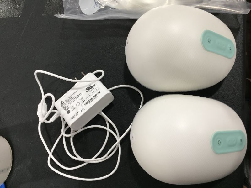 Photo 2 of Willow Wearable Breast Pump Quiet and HandsFree