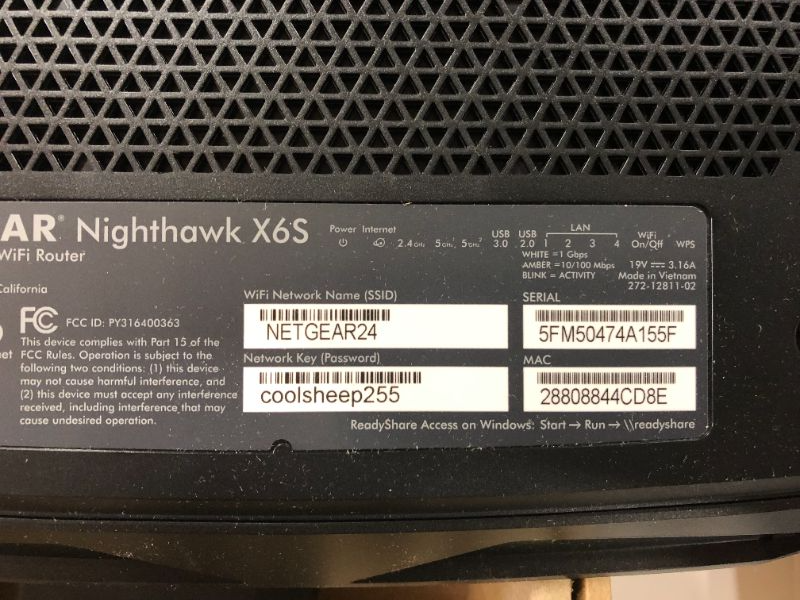Photo 2 of NETGEAR Nighthawk X6S R8000P  wireless router  80211abgnac  desktop