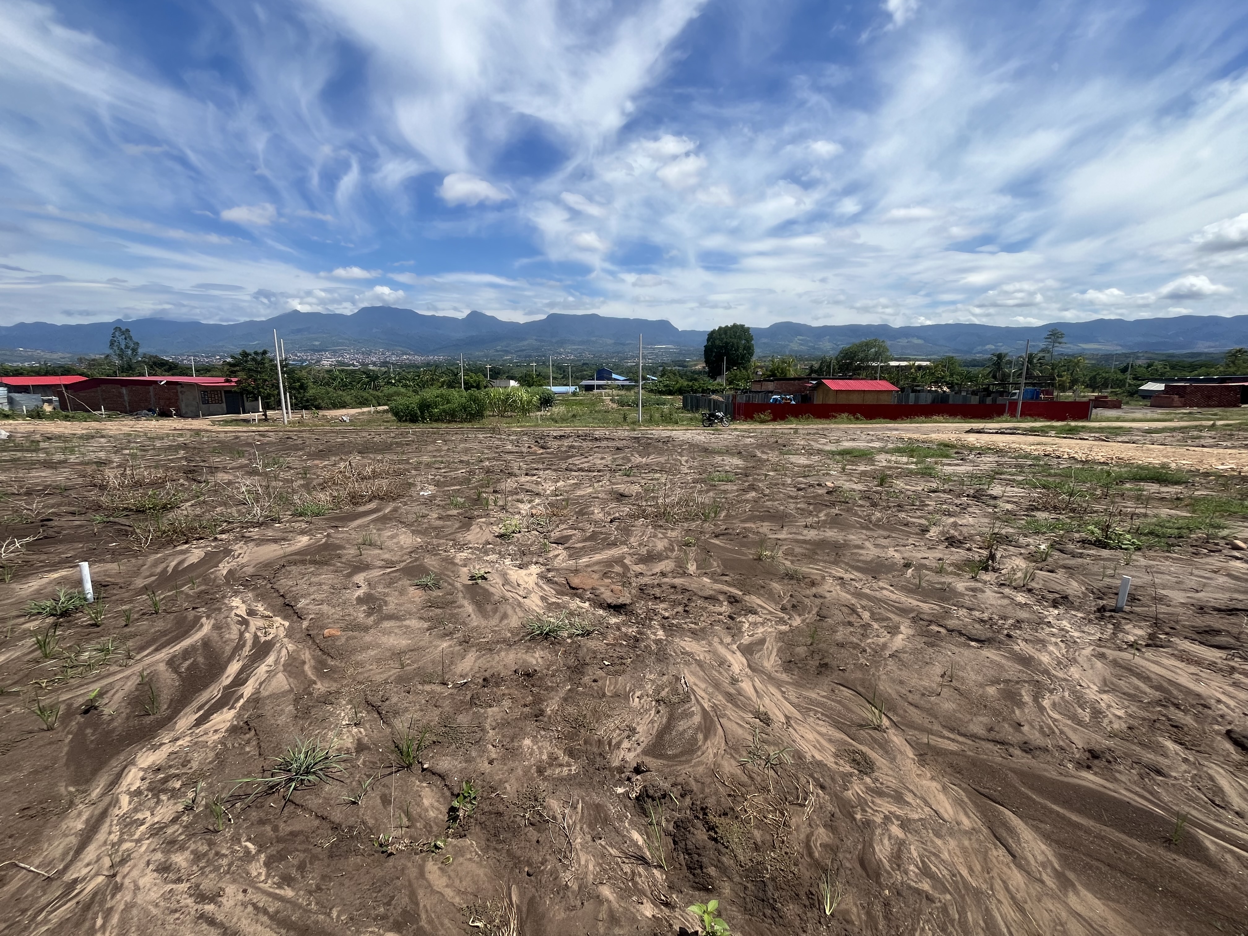 Terreno urbano de 212 m²  - Imagen 2