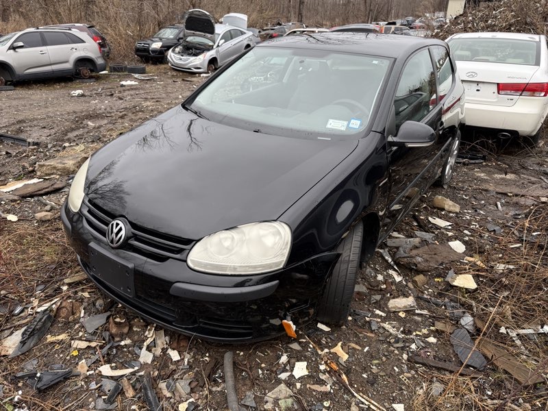 2007 Volkswagen Golf — primary photo