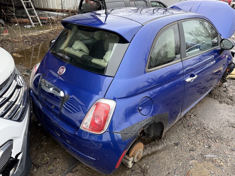 2013 Fiat 500 — photo 2