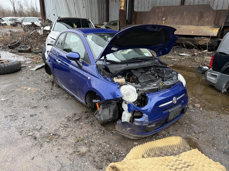 2013 Fiat 500 — primary photo