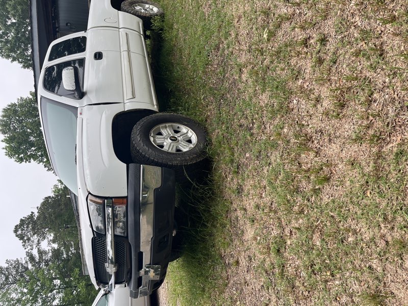 2003 Chevrolet Silverado 1500 — photo 1