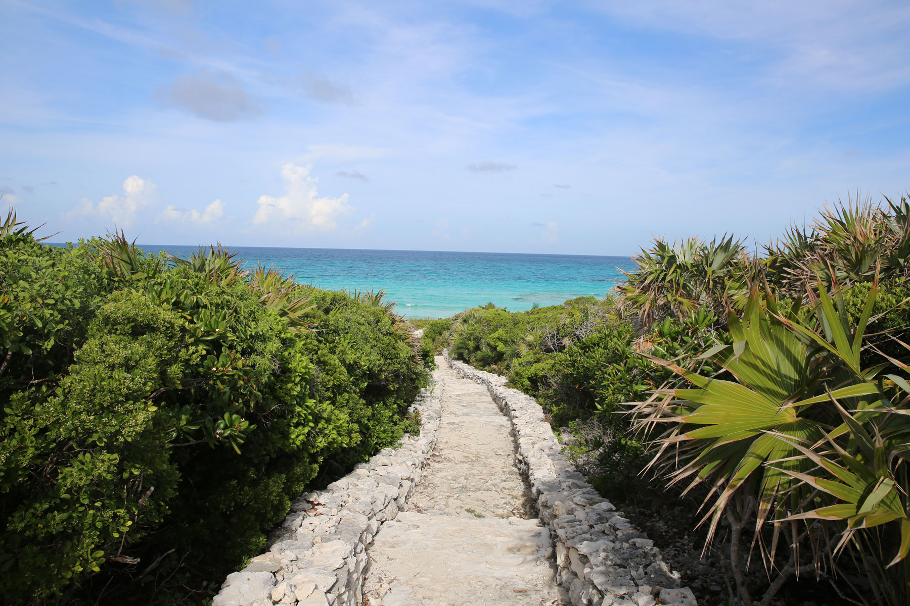 Highbourne Cay Marina & Guest Houses