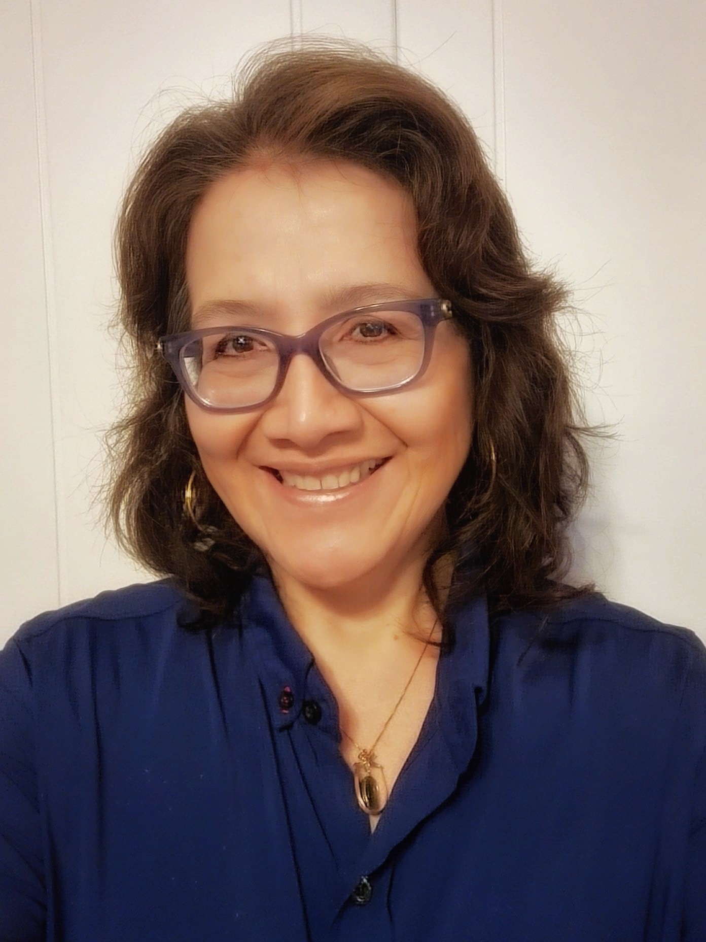Elizabeth Yi Sandoval